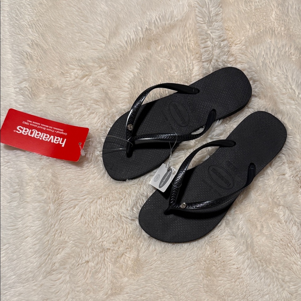 Havaianas Classic Black Flip Flops